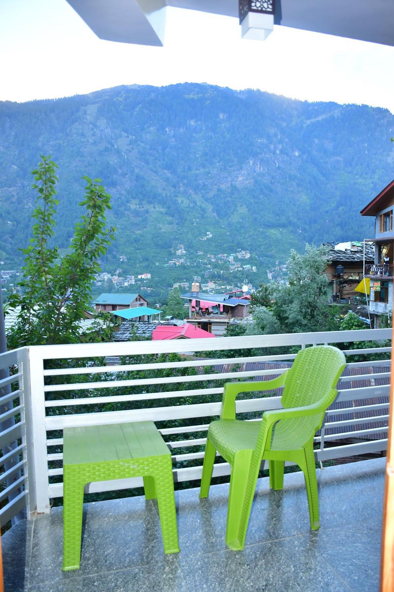 Hostel The Desire Manali (Himachal Pradesh)