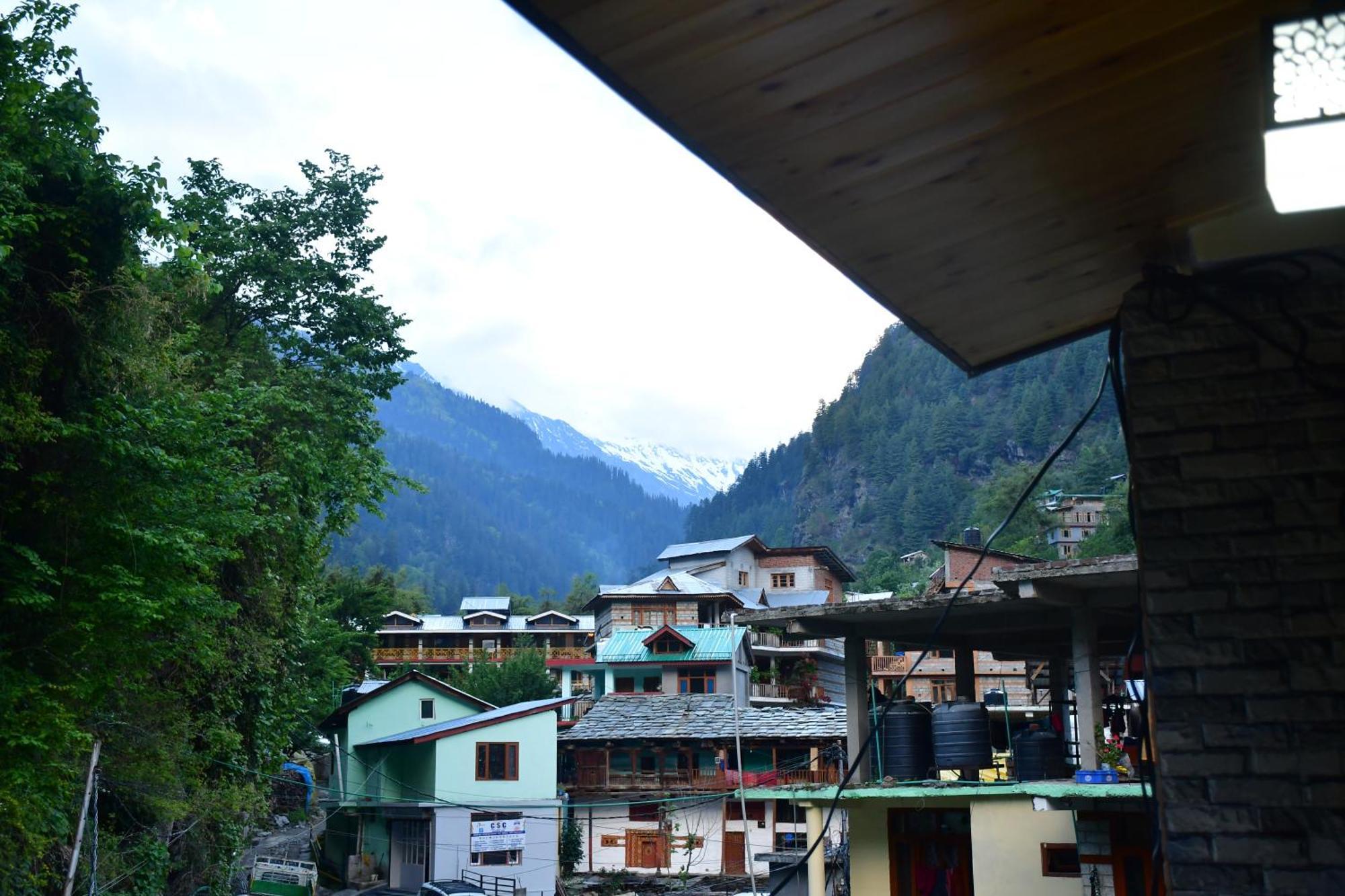 The Desire Hostel Manali (Himachal Pradesh)